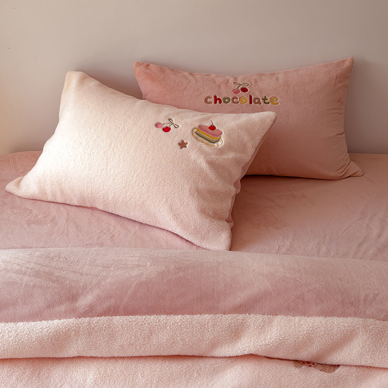 Dreamy Critter Bedding Set