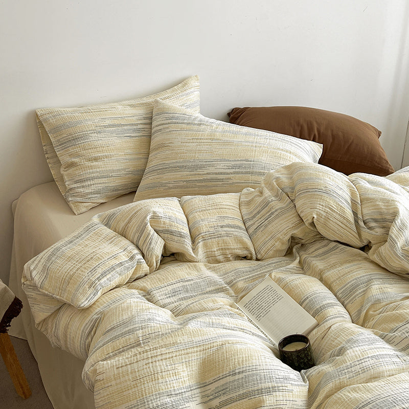 Breeze Line Bedding Set