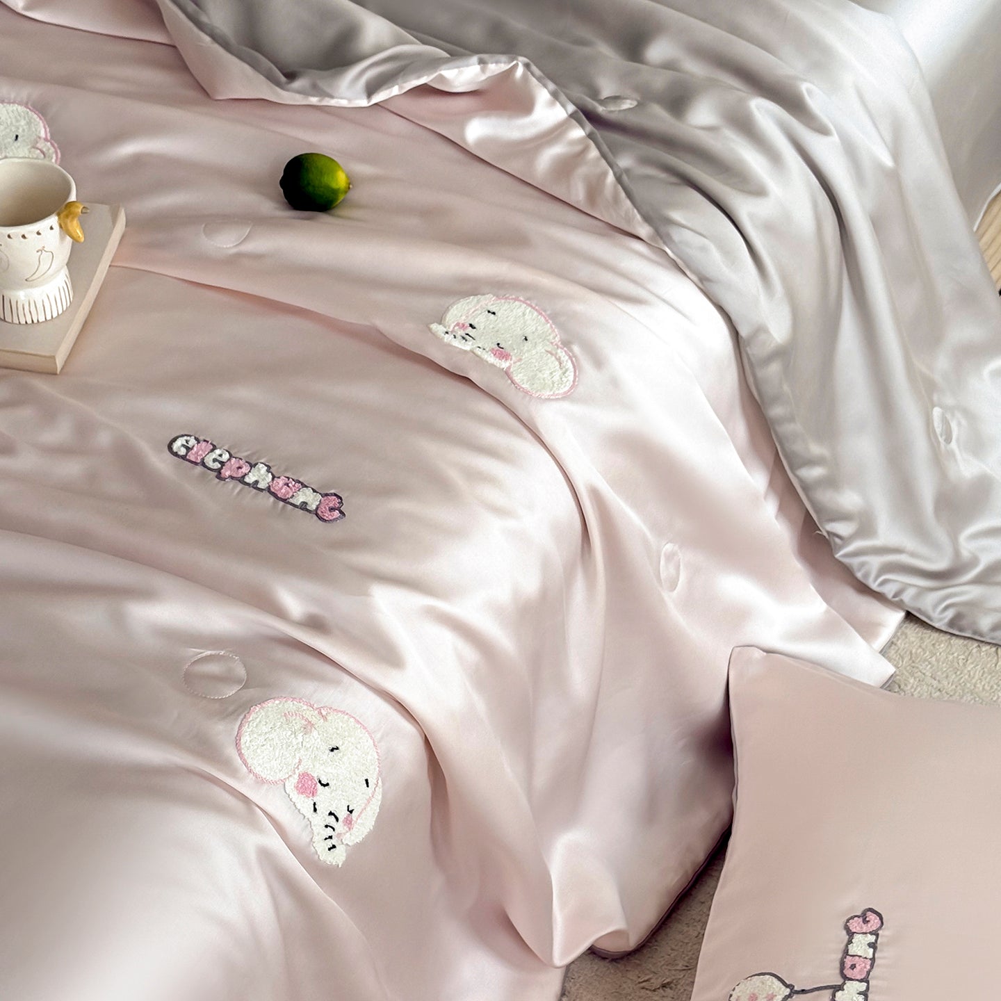 Snugglemarks Tufts Tencel™ Cooling Quilt