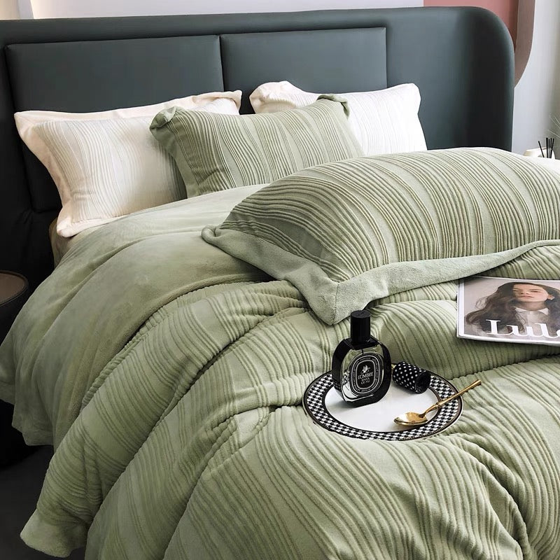 High End Autumn Winter Queen Bedding Set